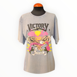 Camiseta Victory