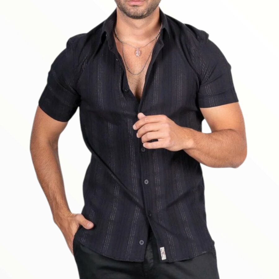 Camisa plisada negra