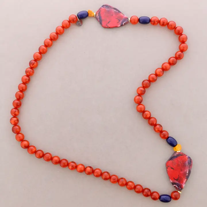 COLLAR LARGO ROJO