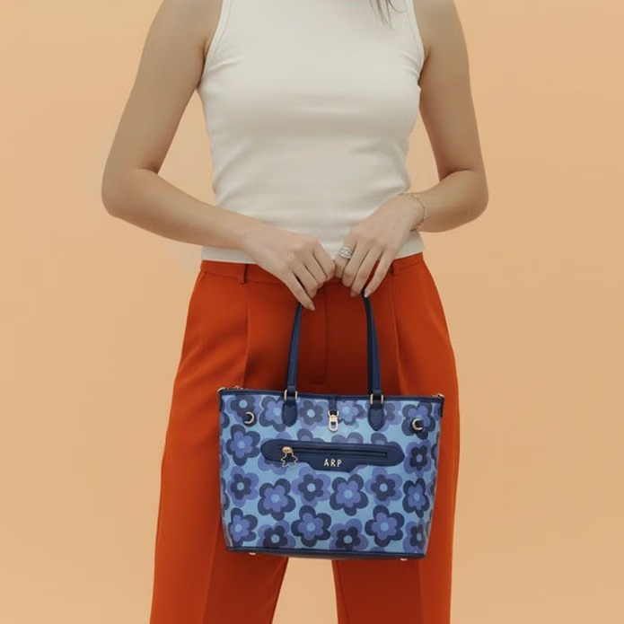 SHOPPER REVERSIBLE FLORES AZUL - Imagen 3