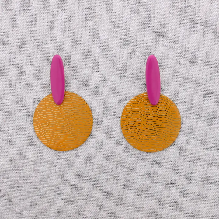 PENDIENTES MEDALLA MOSTAZA