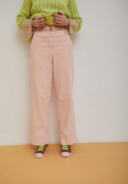 FALDAS Y PANTALONES